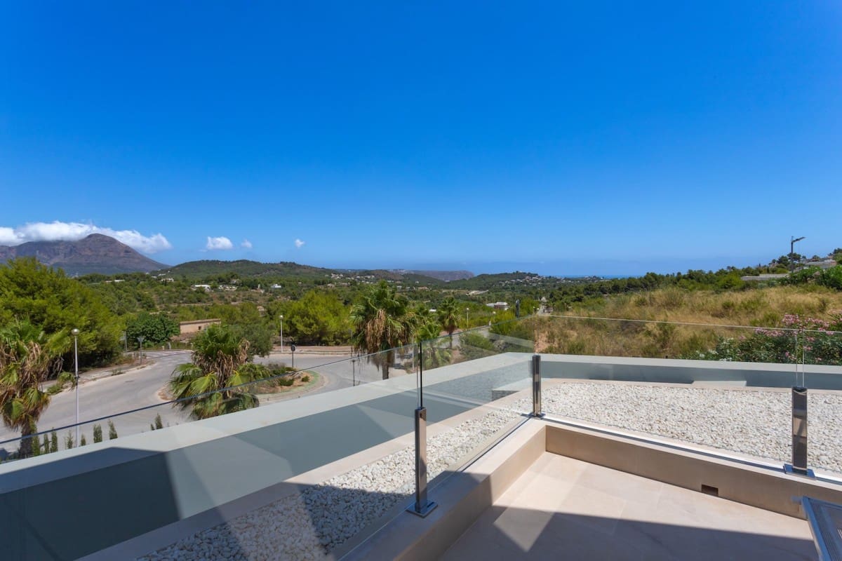 4 quarto Moradia para venda em Javea / Xabia com piscina - 995 000 € (Ref: 7664444)