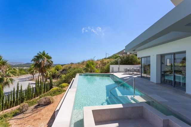 4 quarto Moradia para venda em Javea / Xàbia com piscina - 995 000 € (Ref: 7664444)