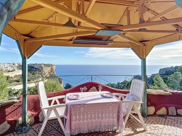 Chalet de 3 habitaciones en Moraira, Teulada-Moraira en venta - 750.000 € (Ref: 7664461)