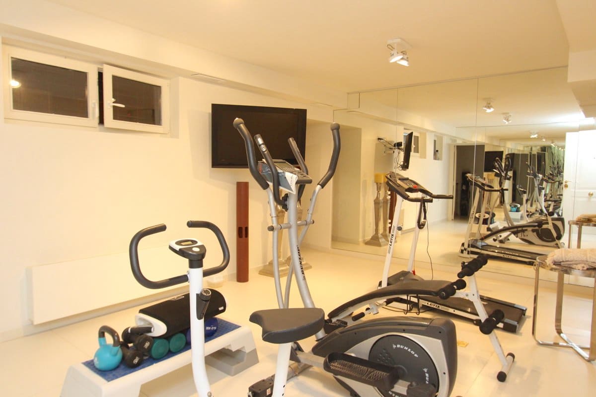 4 slaapkamer Villa te koop in Moraira met zwembad - € 5.850.000 (Ref: 7664627)