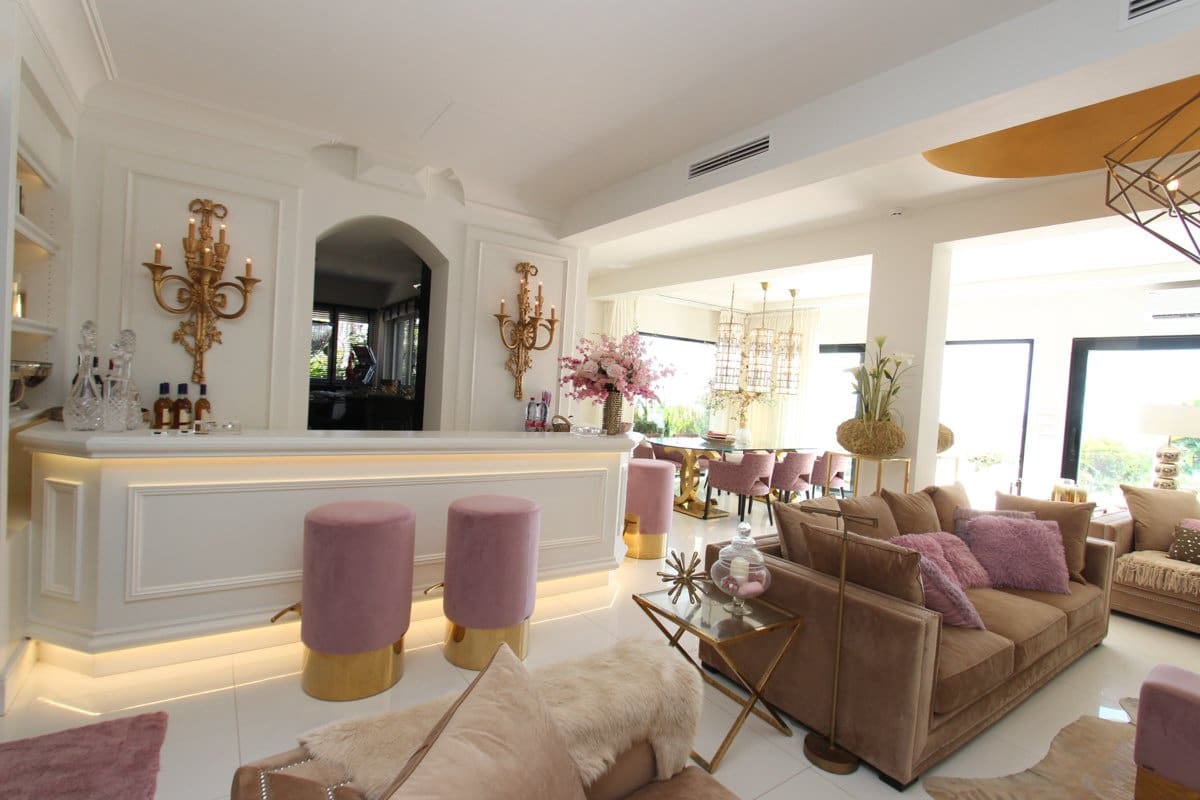 4 slaapkamer Villa te koop in Moraira met zwembad - € 5.850.000 (Ref: 7664627)