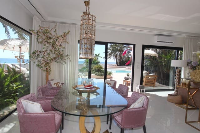 4 slaapkamer Villa te koop in Moraira, Teulada-Moraira met zwembad - € 5.850.000 (Ref: 7664627)