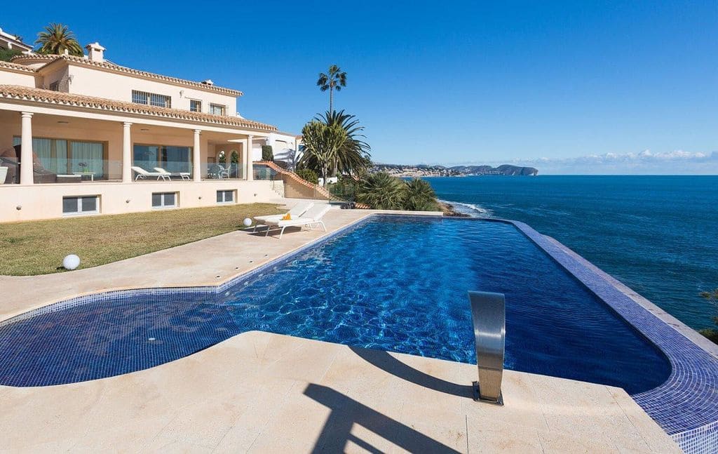4 sypialnia Willa na sprzedaż w Benissa z basenem - 3 980 000 € (Ref: 7664630)