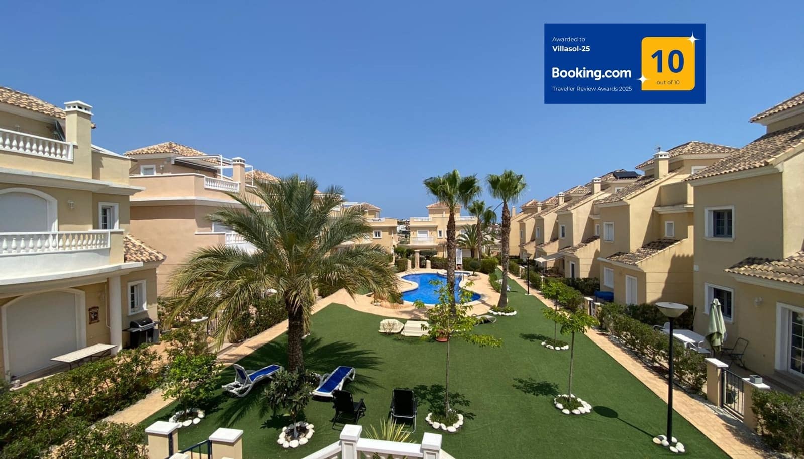 2 slaapkamer Appartement voor vakantieverhuur in La Marina met zwembad garage - € 420 (Ref: 7680949)