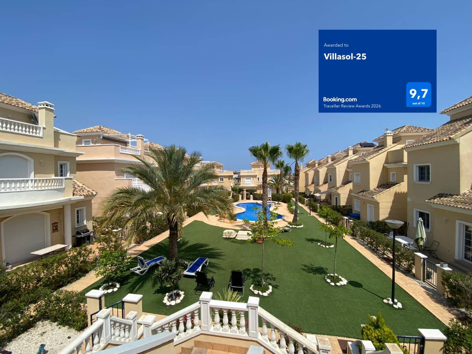 2 bedroom Apartment for holiday rental in La Marina with pool garage - € 420 (Ref: 7680949)