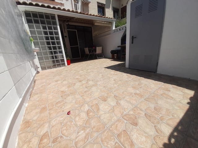 2 slaapkamer Rijtjeshuis te koop in Dénia met zwembad - € 262.500 (Ref: 7689017)