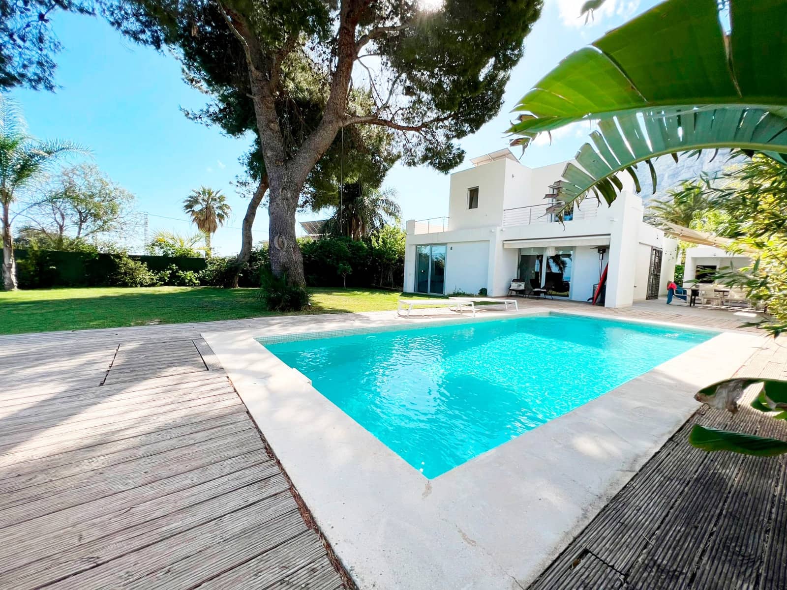 Chalet de 4 habitaciones en Dénia en venta - 895.000 € (Ref: 7701797)