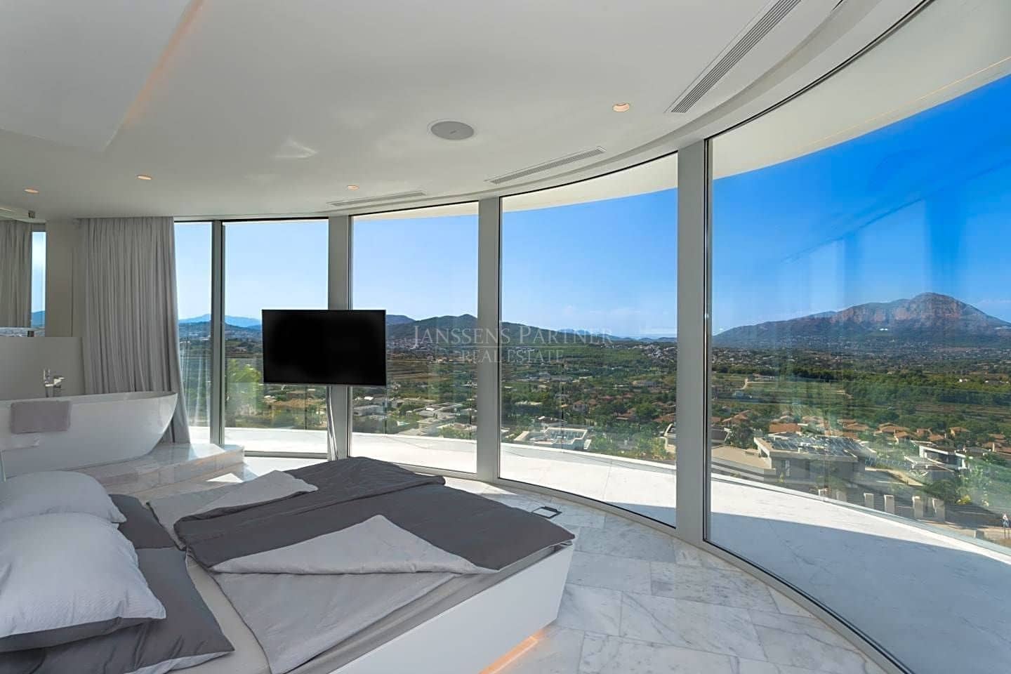 4 soverom Villa til salgs i Javea / Xabia med svømmebasseng - € 2 950 000 (Ref: 7784860)