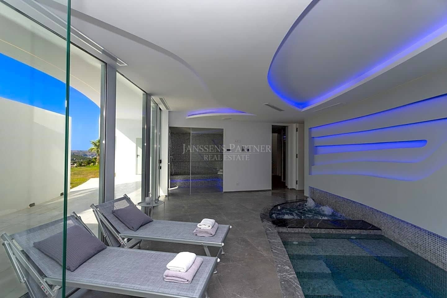 4 soverom Villa til salgs i Javea / Xabia med svømmebasseng - € 2 950 000 (Ref: 7784860)