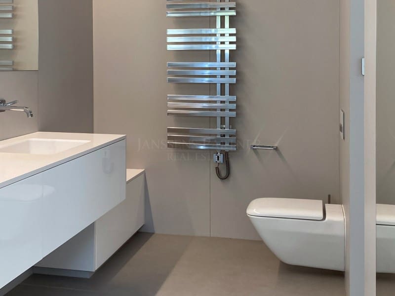 3 bedroom Villa for sale in Calpe / Calp - € 2,980,000 (Ref: 7784881)