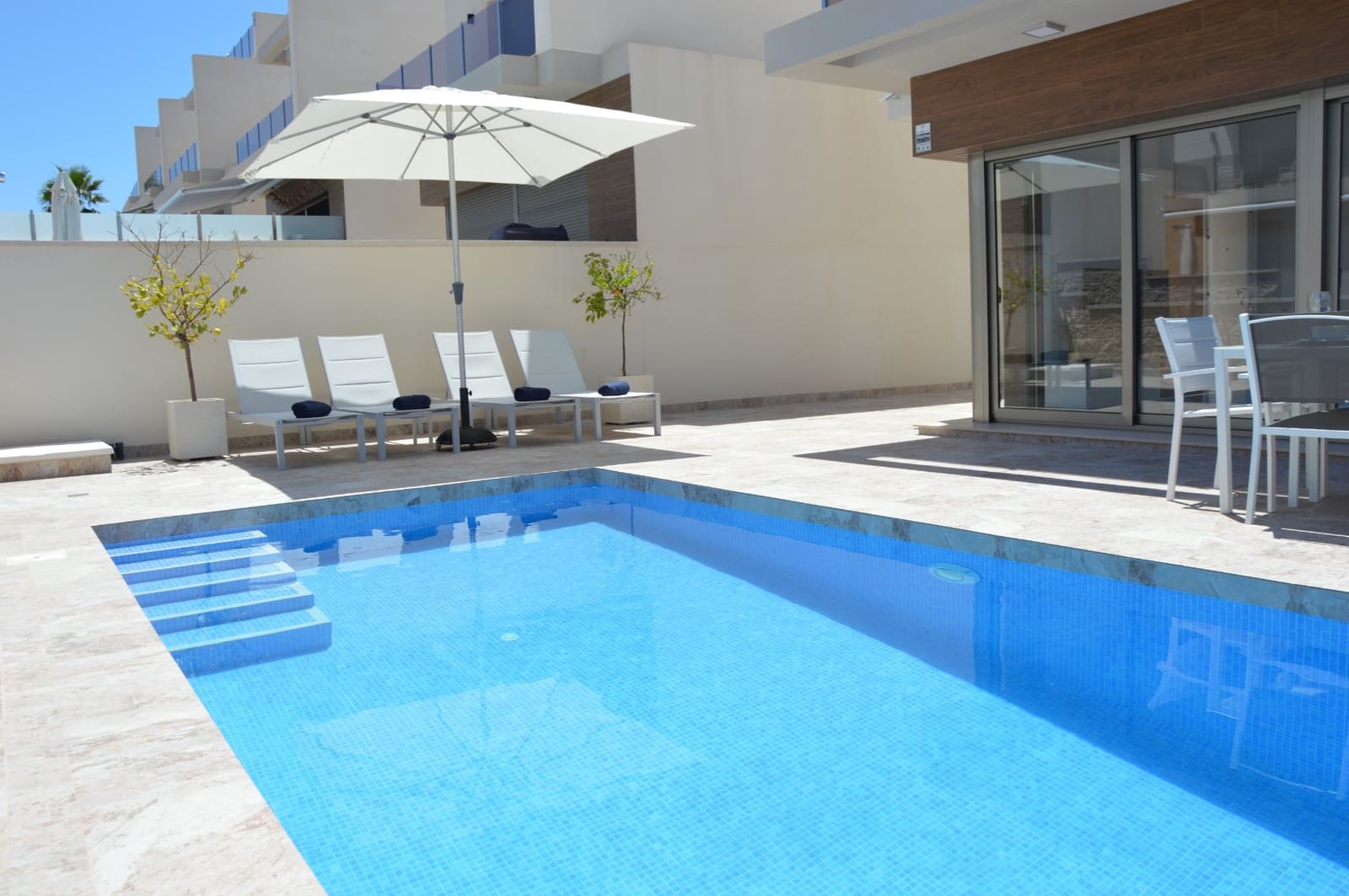 3 camera da letto Villa da affitare come casa vacanza in Villamartin con piscina garage - 910 € (Rif: 7824123)