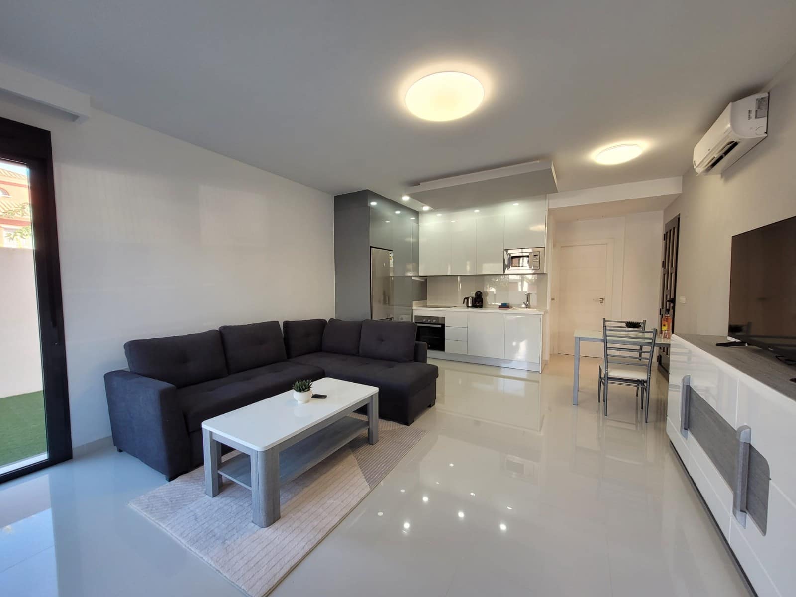 1 camera da letto Appartamento da affitare come casa vacanza in Pilar de la Horadada con piscina garage - 525 € (Rif: 8057492)