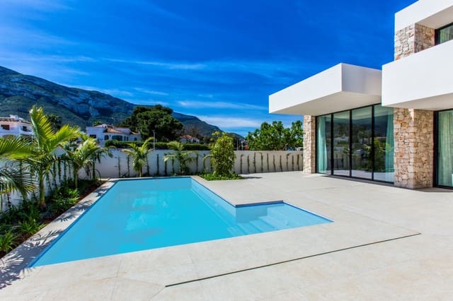 3 sovrum Villa till salu i Dénia - 1 295 000 € (Ref: 8129096)