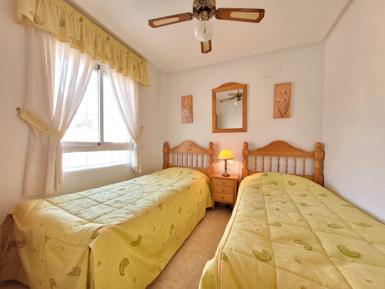 2 camera da letto Appartamento sulla Spiaggia da affitare come casa vacanza in La Mata con piscina garage - 385 € (Rif: 8131508)