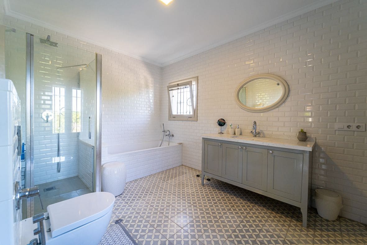 5 sypialnia Finka/Dom wiejski na sprzedaż w Denia z basenem - 1 095 000 € (Ref: 8133284)