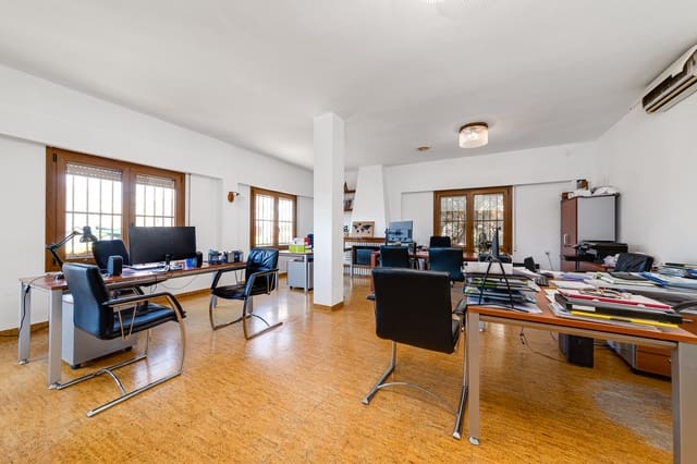 4 makuuhuone Huvila myytävänä paikassa La Mata, Torrevieja mukana uima-altaan - 850 000 € (Ref: 8217214)