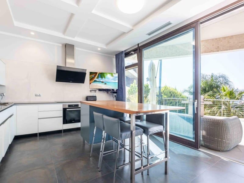 Chalet de 5 habitaciones en Altea en venta - 2.480.000 € (Ref: 8278383)