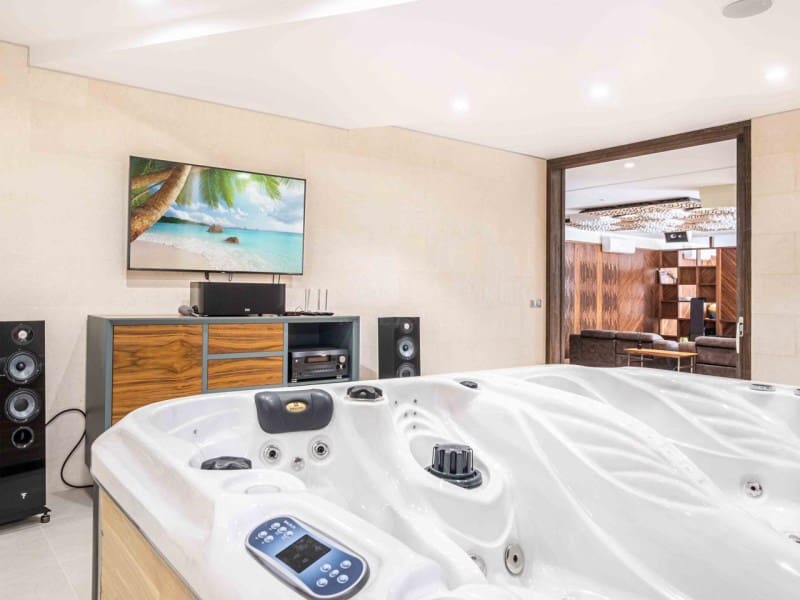 Chalet de 5 habitaciones en Altea en venta - 2.480.000 € (Ref: 8278383)