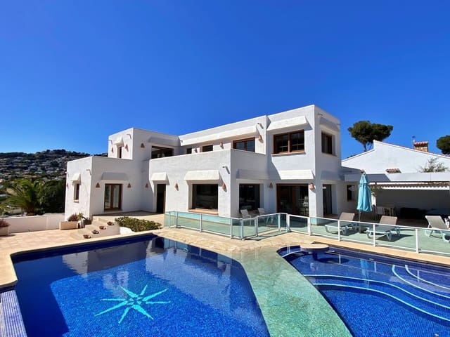 5 Zimmer Villa zu verkaufen in Moraira, Teulada-Moraira mit Pool - 1.200.000 € (Ref: 8353679)