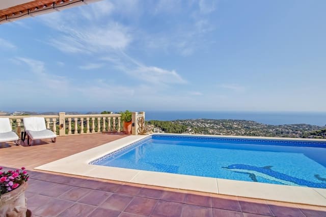 4 slaapkamer Villa te koop in Moraira, Teulada-Moraira met zwembad - € 1.350.000 (Ref: 8353681)