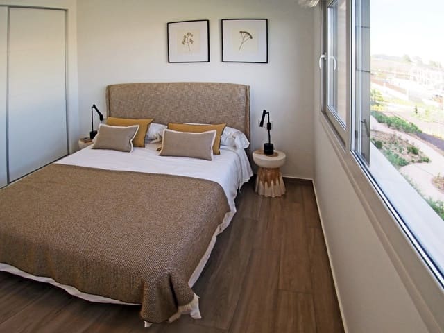 2 slaapkamer Appartement te koop in Vistabella, Orihuela met zwembad - € 239.900 (Ref: 8378524)