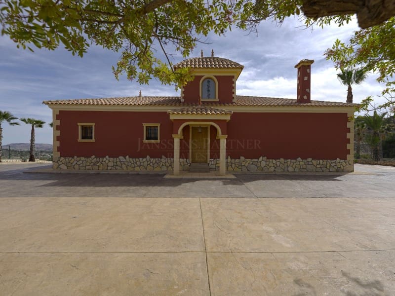 3 Zimmer Villa zu verkaufen in Novelda - 695.000 € (Ref: 8413136)