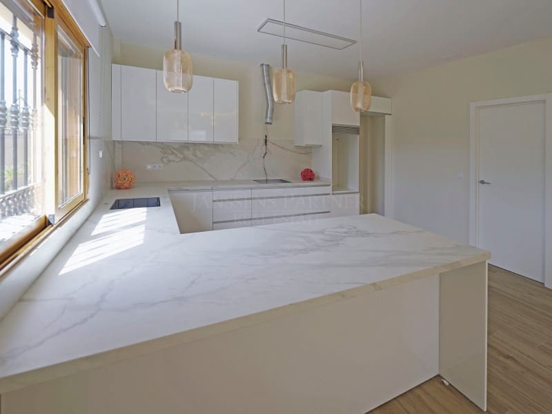 3 Zimmer Villa zu verkaufen in Novelda - 695.000 € (Ref: 8413136)