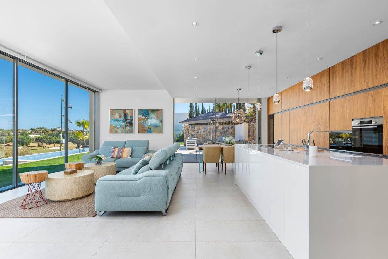 5 bedroom Villa for sale in Las Colinas Golf with pool - € 1,995,000 (Ref: 8466524)