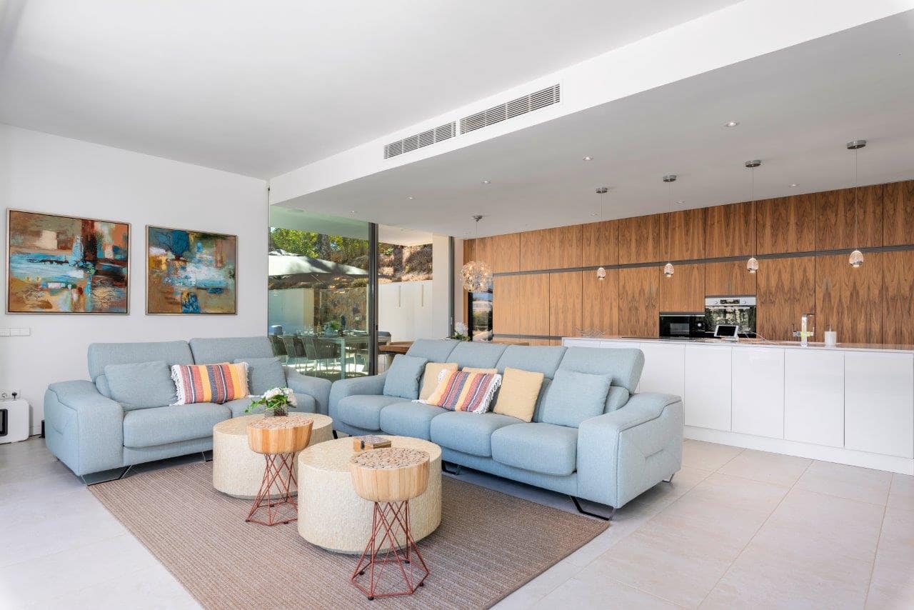 5 bedroom Villa for sale in Las Colinas Golf with pool - € 1,995,000 (Ref: 8466524)