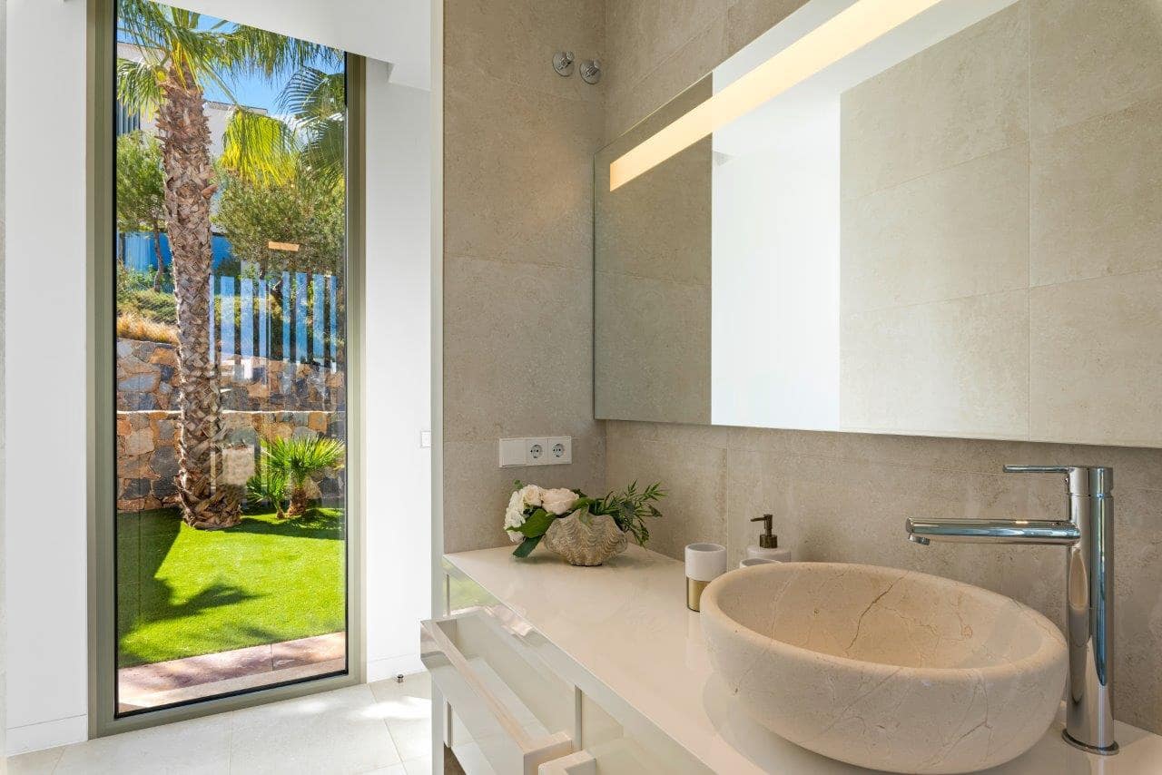 5 bedroom Villa for sale in Las Colinas Golf with pool - € 1,995,000 (Ref: 8466524)