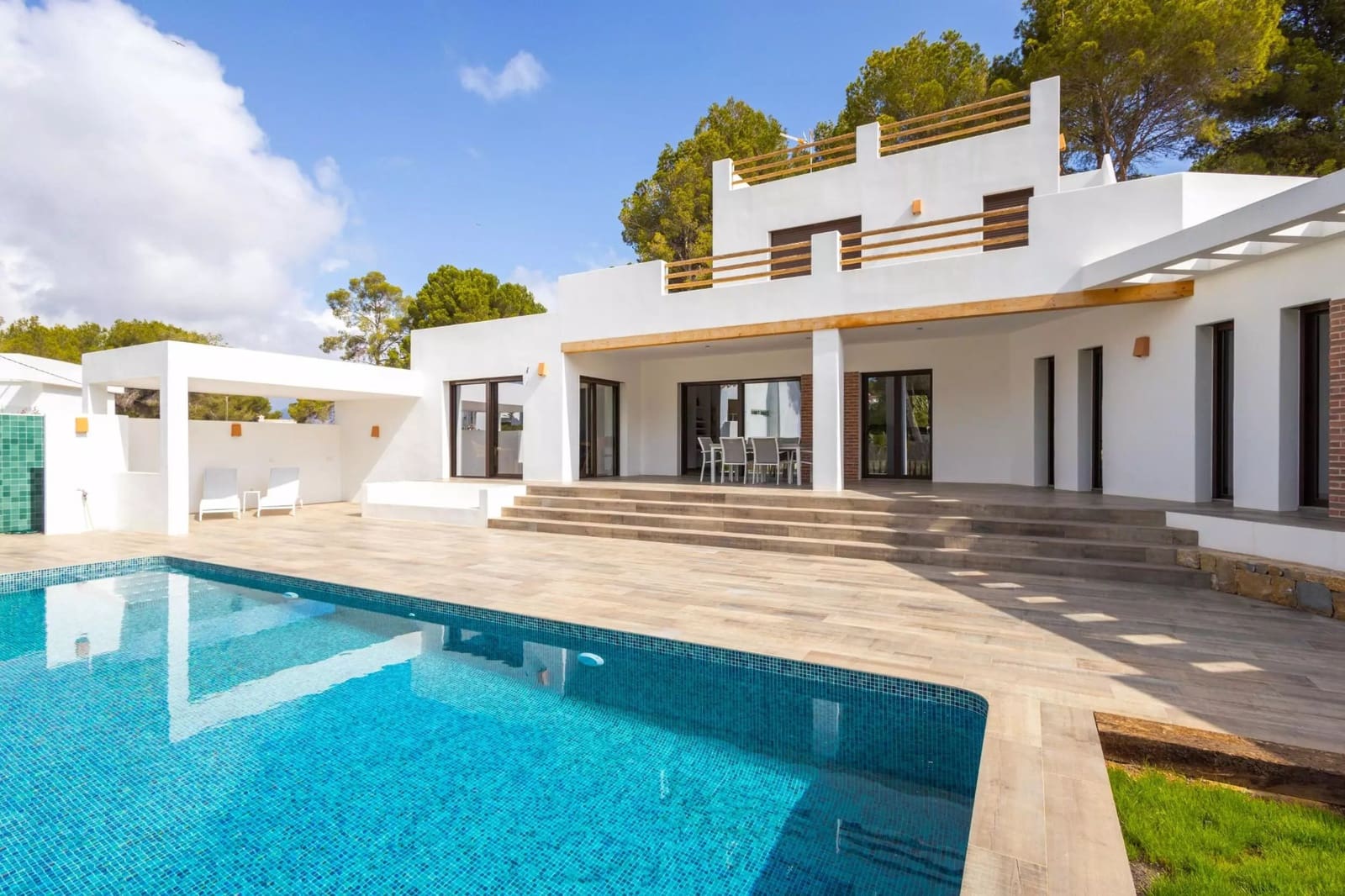 Chalet de 3 habitaciones en Javea / Xàbia en venta con piscina - 1.790.000 € (Ref: 8467174)