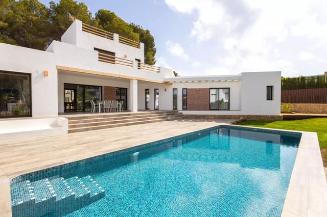 Chalet de 3 habitaciones en Javea / Xàbia en venta con piscina - 1.790.000 € (Ref: 8467174)