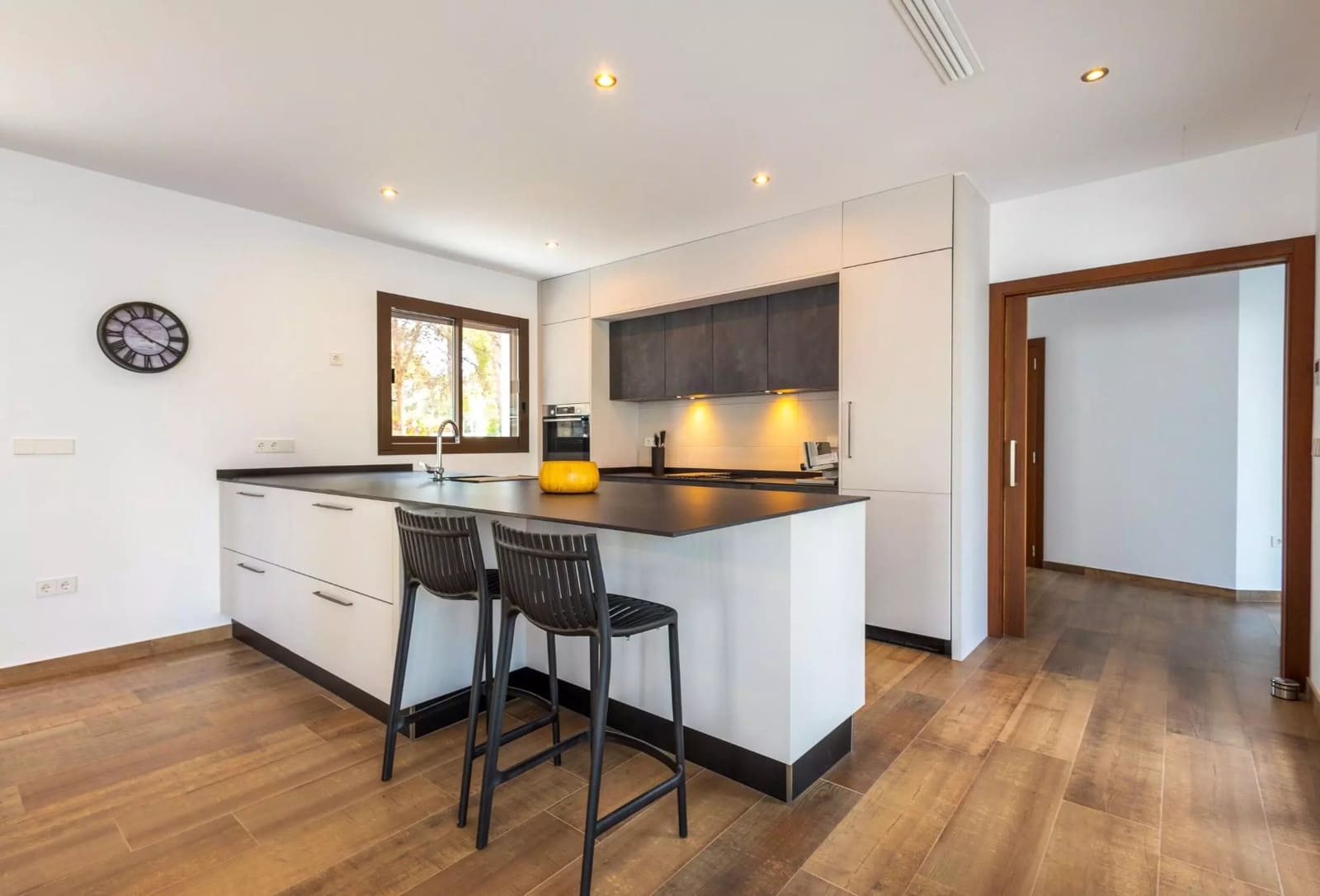 Chalet de 3 habitaciones en Javea / Xàbia en venta con piscina - 1.790.000 € (Ref: 8467174)