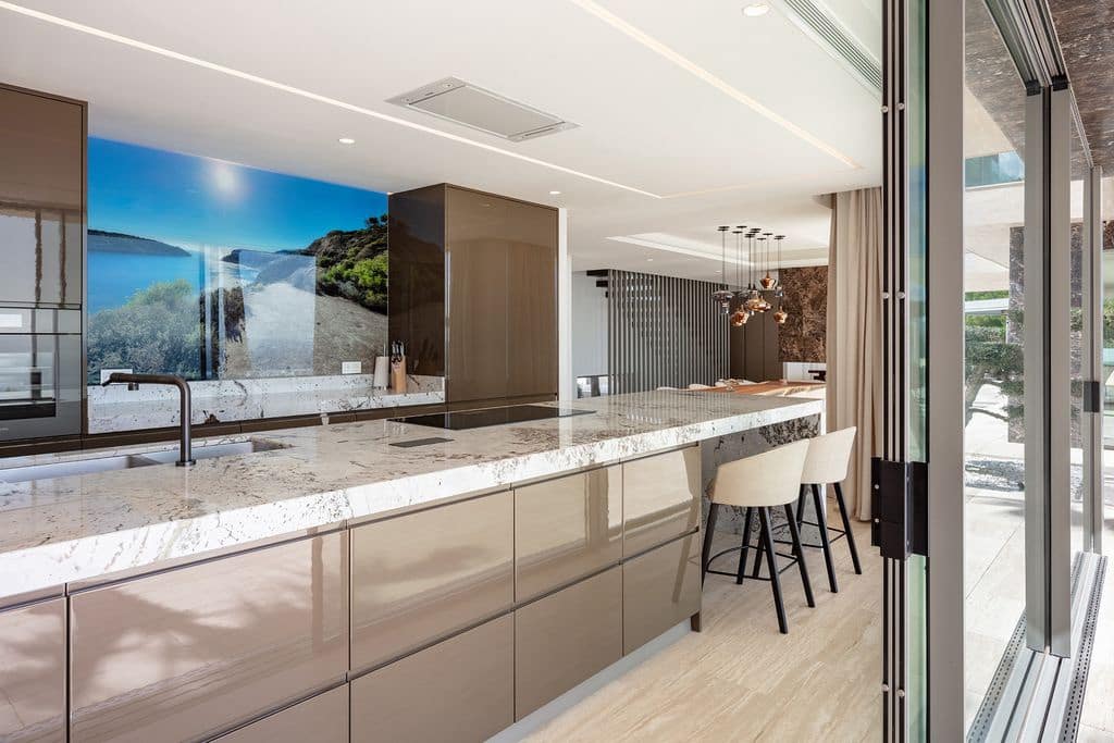 5 bedroom Villa for sale in Javea / Xabia with pool - € 7,990,000 (Ref: 8469954)