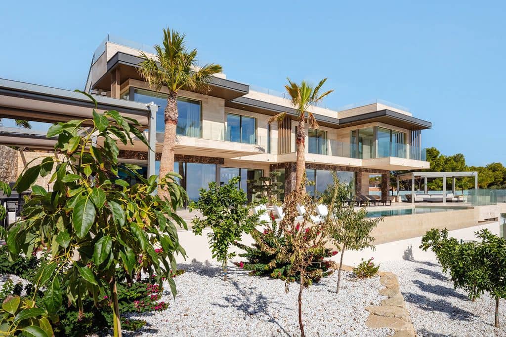 5 bedroom Villa for sale in Javea / Xabia with pool - € 7,990,000 (Ref: 8469954)