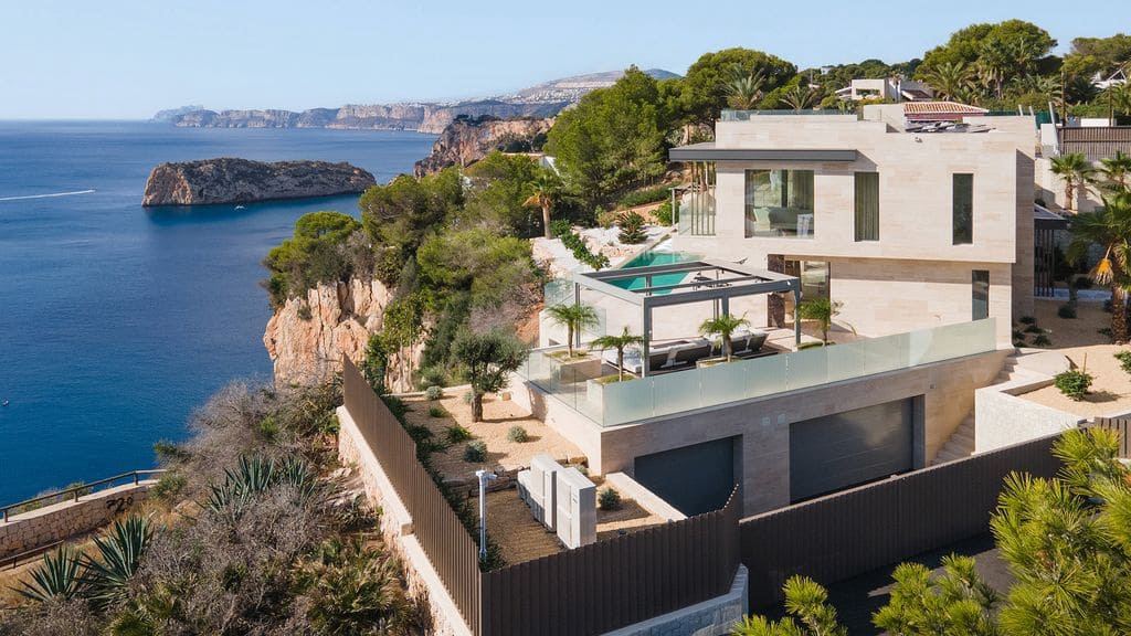 5 bedroom Villa for sale in Javea / Xabia with pool - € 7,990,000 (Ref: 8469954)
