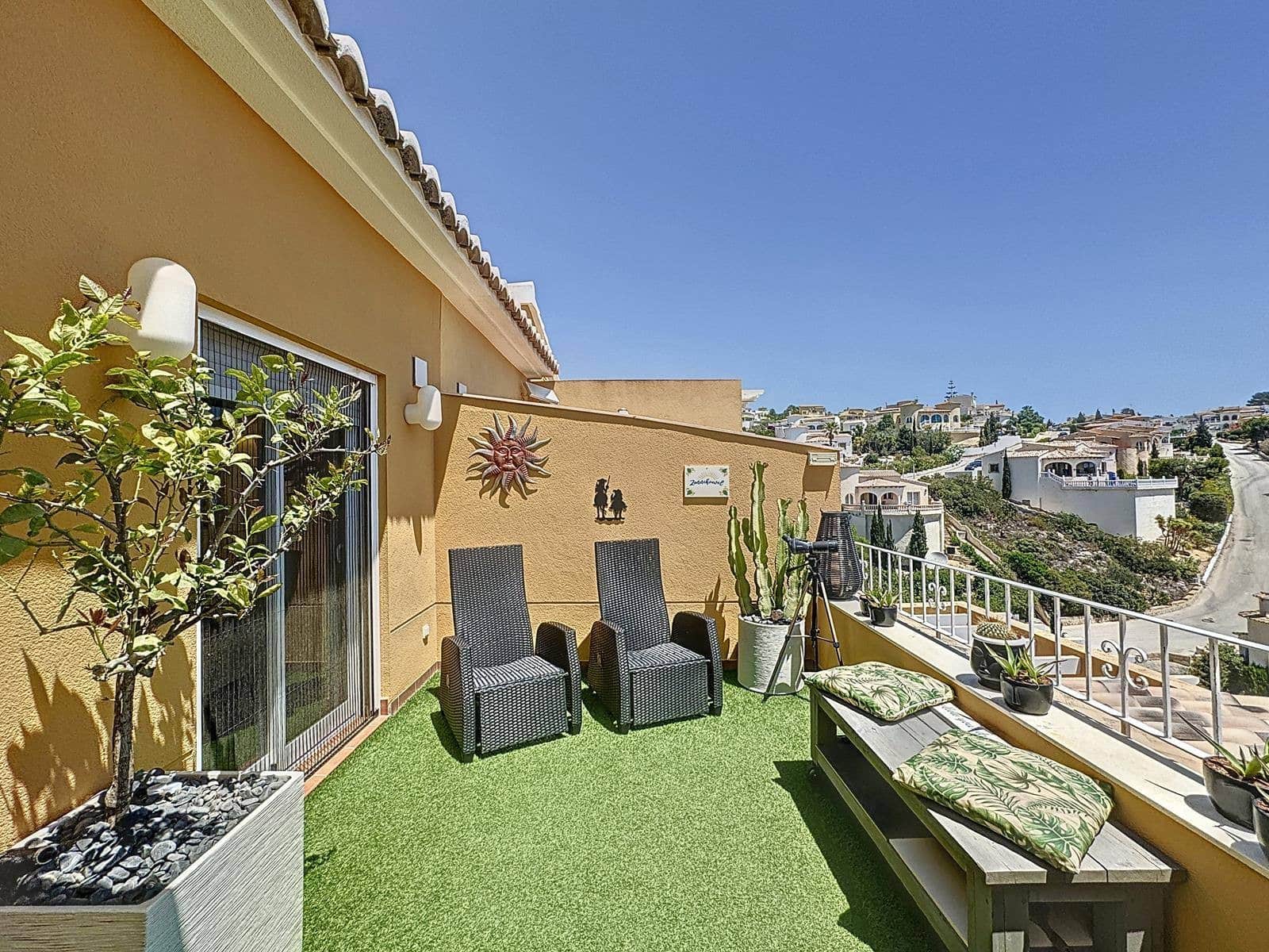 2 soverom Penthouse til salgs i Moraira med svømmebasseng - € 315 000 (Ref: 8473021)