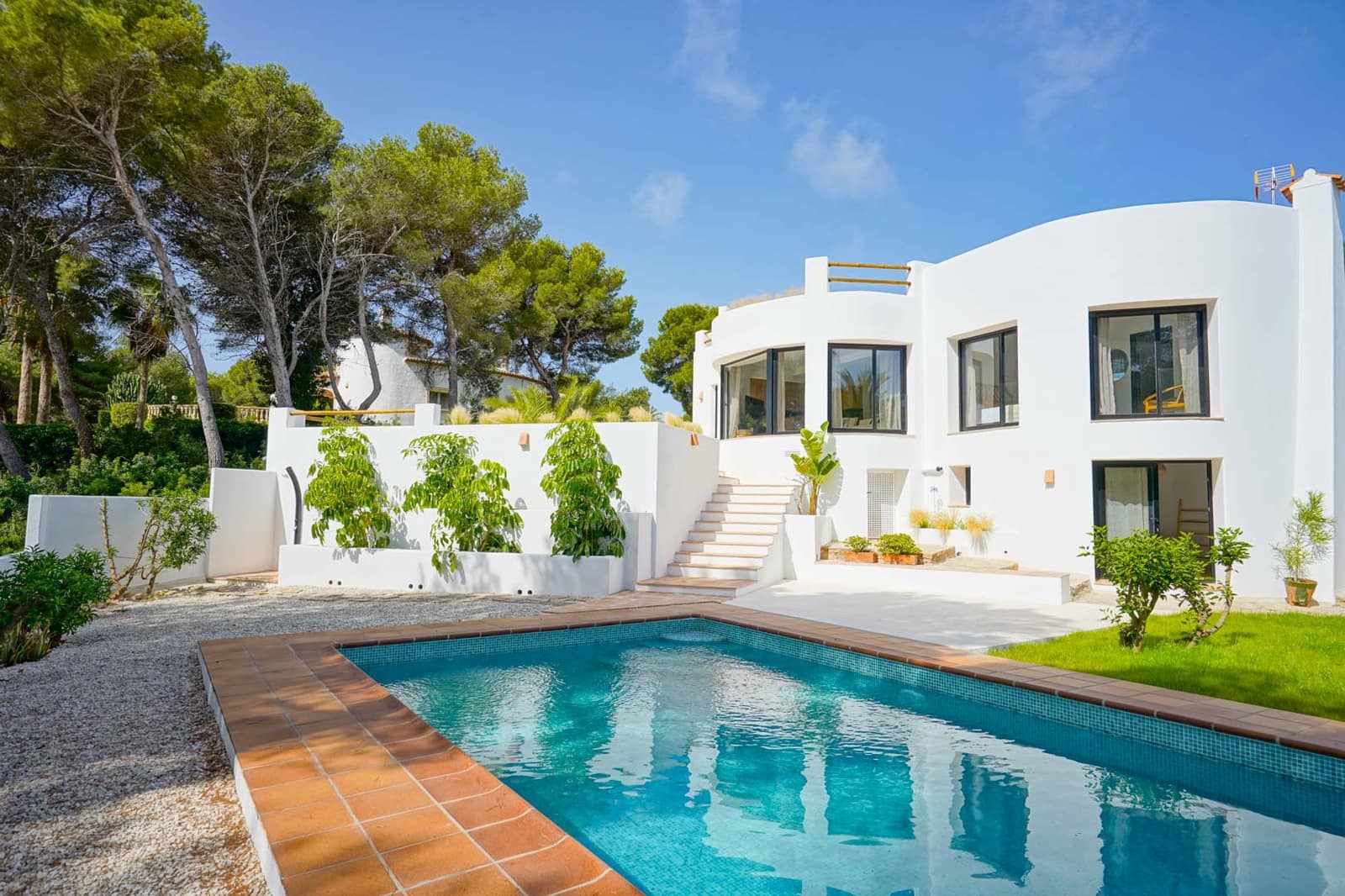 4 slaapkamer Villa te koop in Javea / Xabia met zwembad - € 1.450.000 (Ref: 8511419)