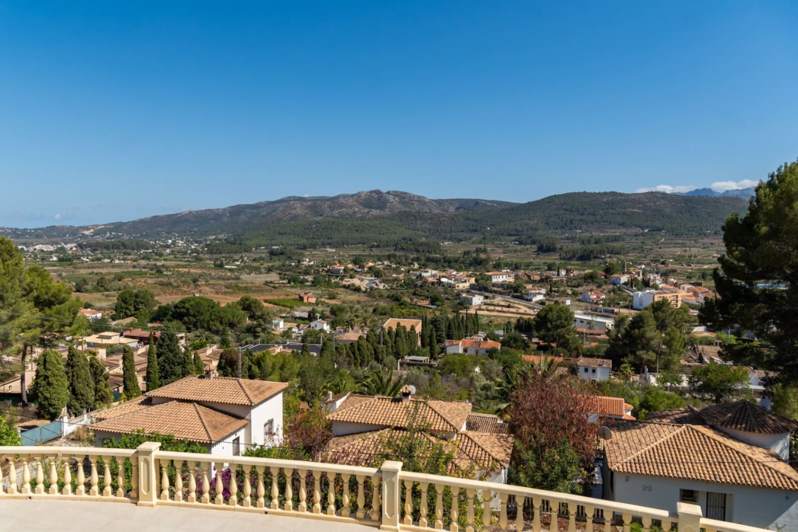 7 soveværelse Villa til salg i Jalon / Xalo med swimmingpool - € 1.500.000 (Ref: 8522799)