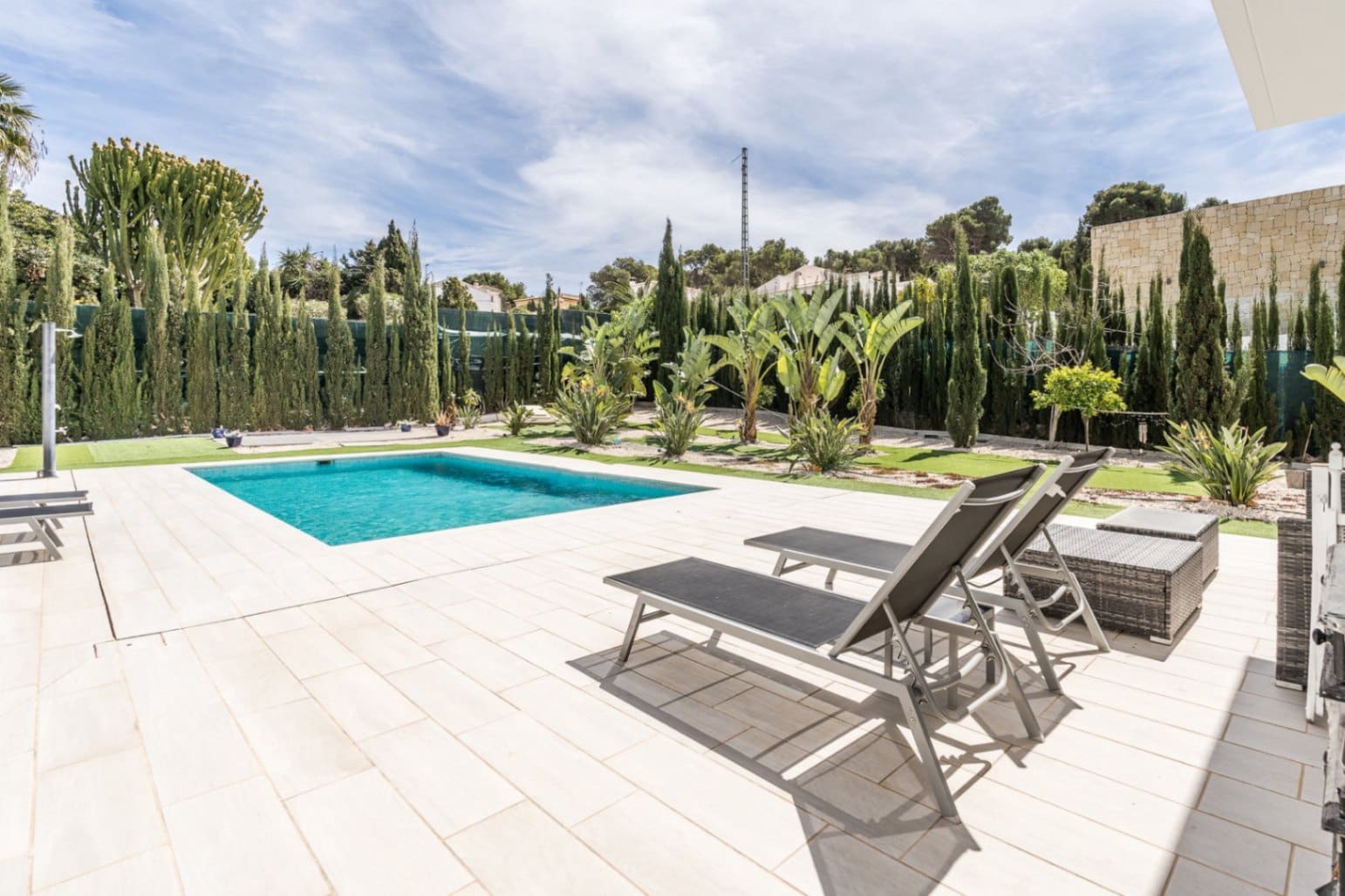 3 sypialnia Willa na sprzedaż w Javea / Xabia z basenem - 1 200 000 € (Ref: 8531637)