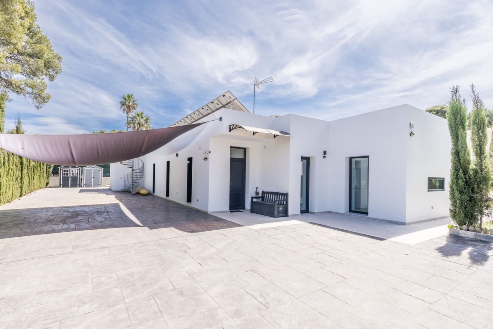 3 sypialnia Willa na sprzedaż w Javea / Xabia z basenem - 1 200 000 € (Ref: 8531637)