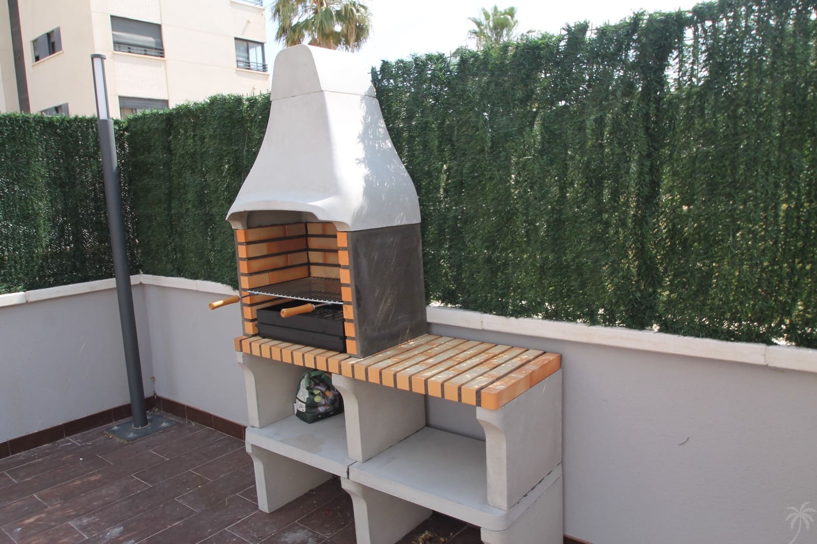 Appartement de 2 chambres de location de vacances à Guardamar del Segura avec piscine garage - 399 € (Ref: 8543164)