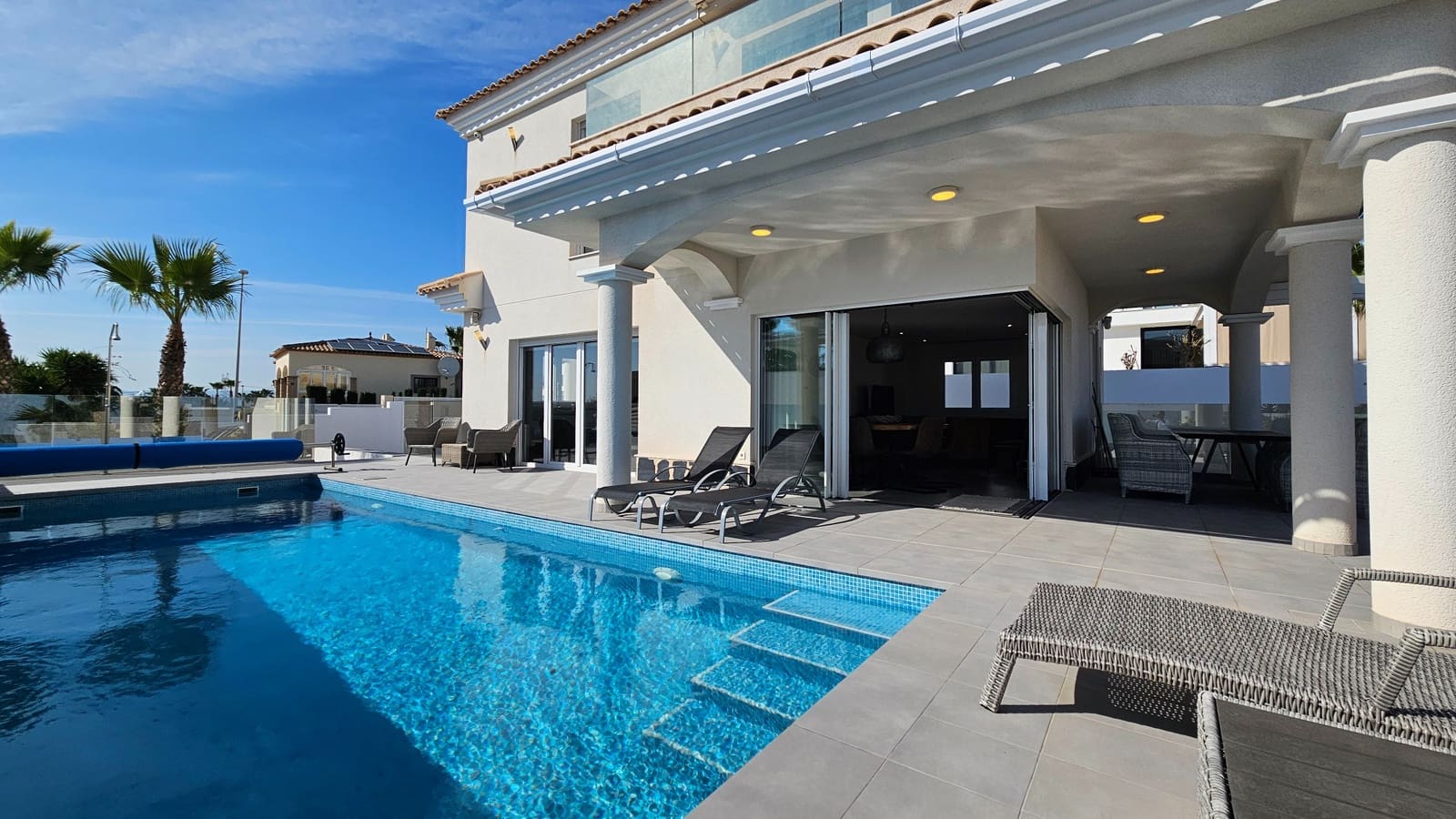 3 camera da letto Villa da affitare come casa vacanza in La Marina con piscina garage - 1.050 € (Rif: 8549793)