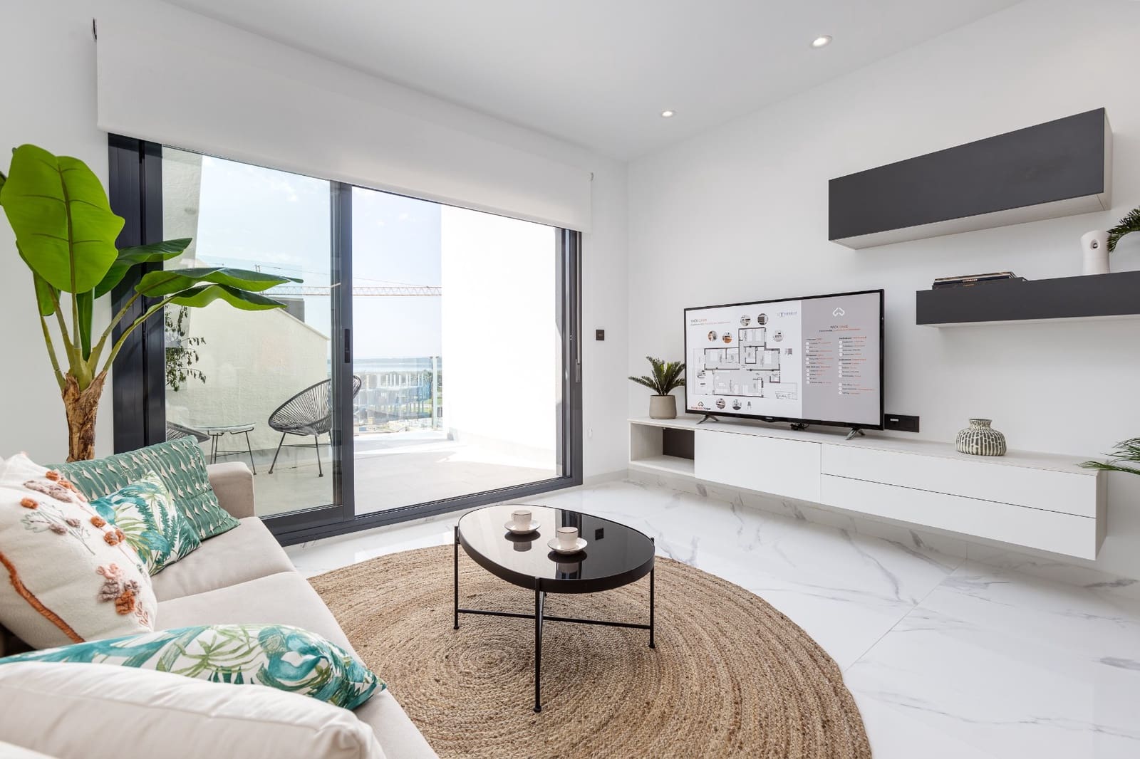 2 bedroom Apartment for sale in El Raso with pool garage - € 245,000 (Ref: 8568960)