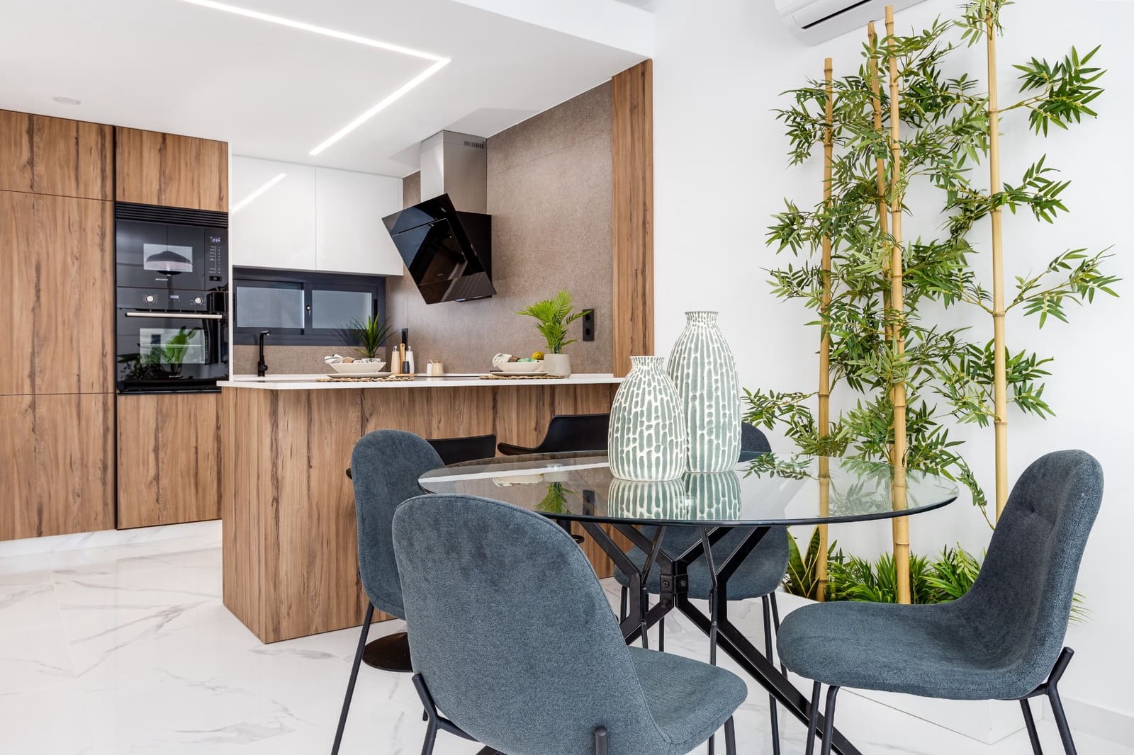 2 bedroom Apartment for sale in El Raso with pool garage - € 245,000 (Ref: 8568960)