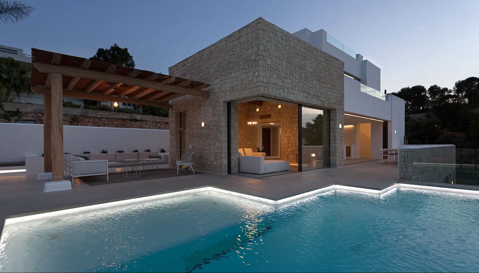 5 Zimmer Villa zu verkaufen in Denia mit Pool - 2.650.000 € (Ref: 8586706)