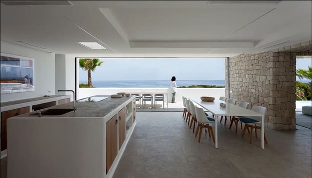 5 Zimmer Villa zu verkaufen in Dénia mit Pool - 2.650.000 € (Ref: 8586706)