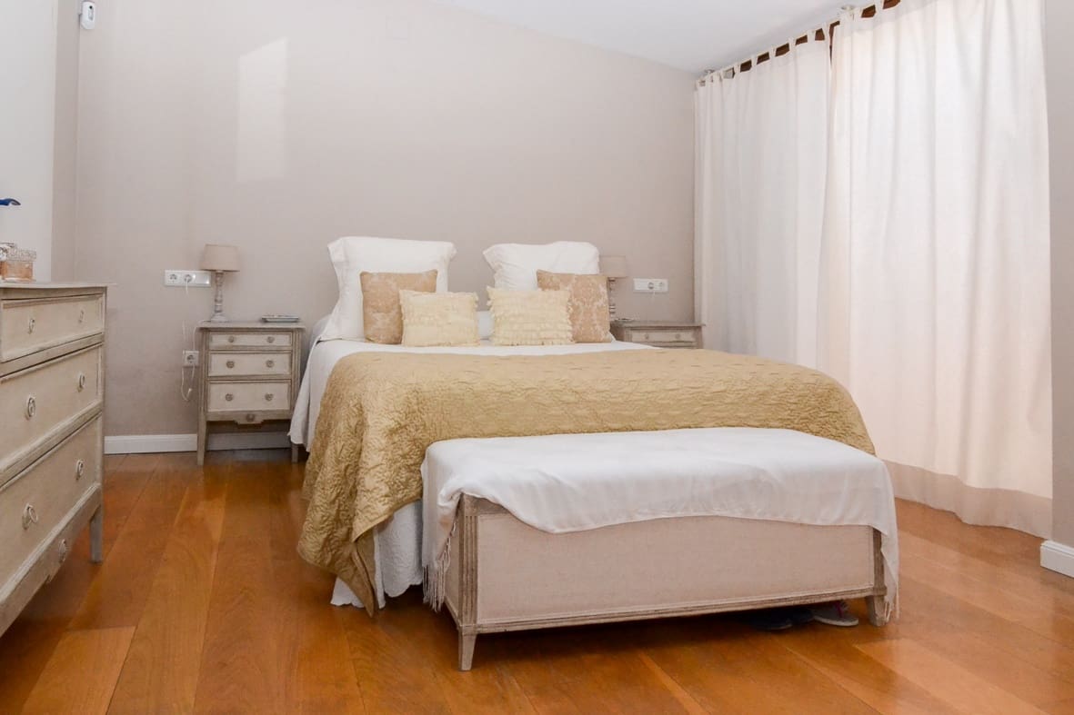 Chalet de 4 habitaciones en Dénia en venta con piscina - 870.000 € (Ref: 8586708)