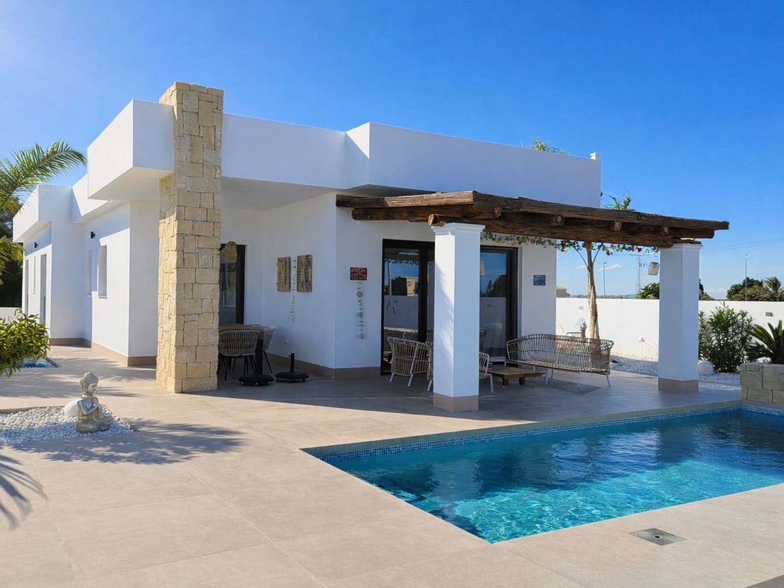 3 bedroom Villa for sale in La Marina with pool - € 495,000 (Ref: 8586716)