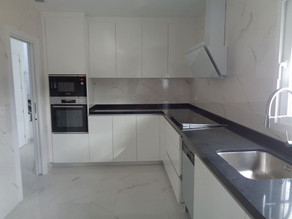 3 Zimmer Villa zu verkaufen in Pinoso mit Pool - 337.000 € (Ref: 8586721)